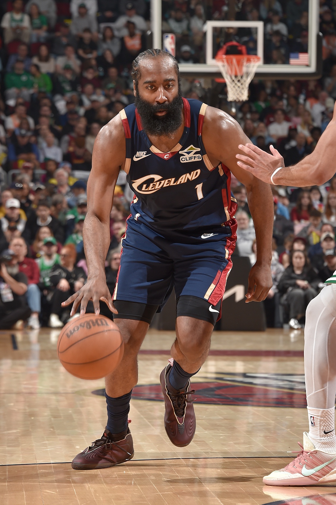 leyucom官网登录入口-可惜空砍!哈登骑士生涯首次单场30分 此前11场最高23分