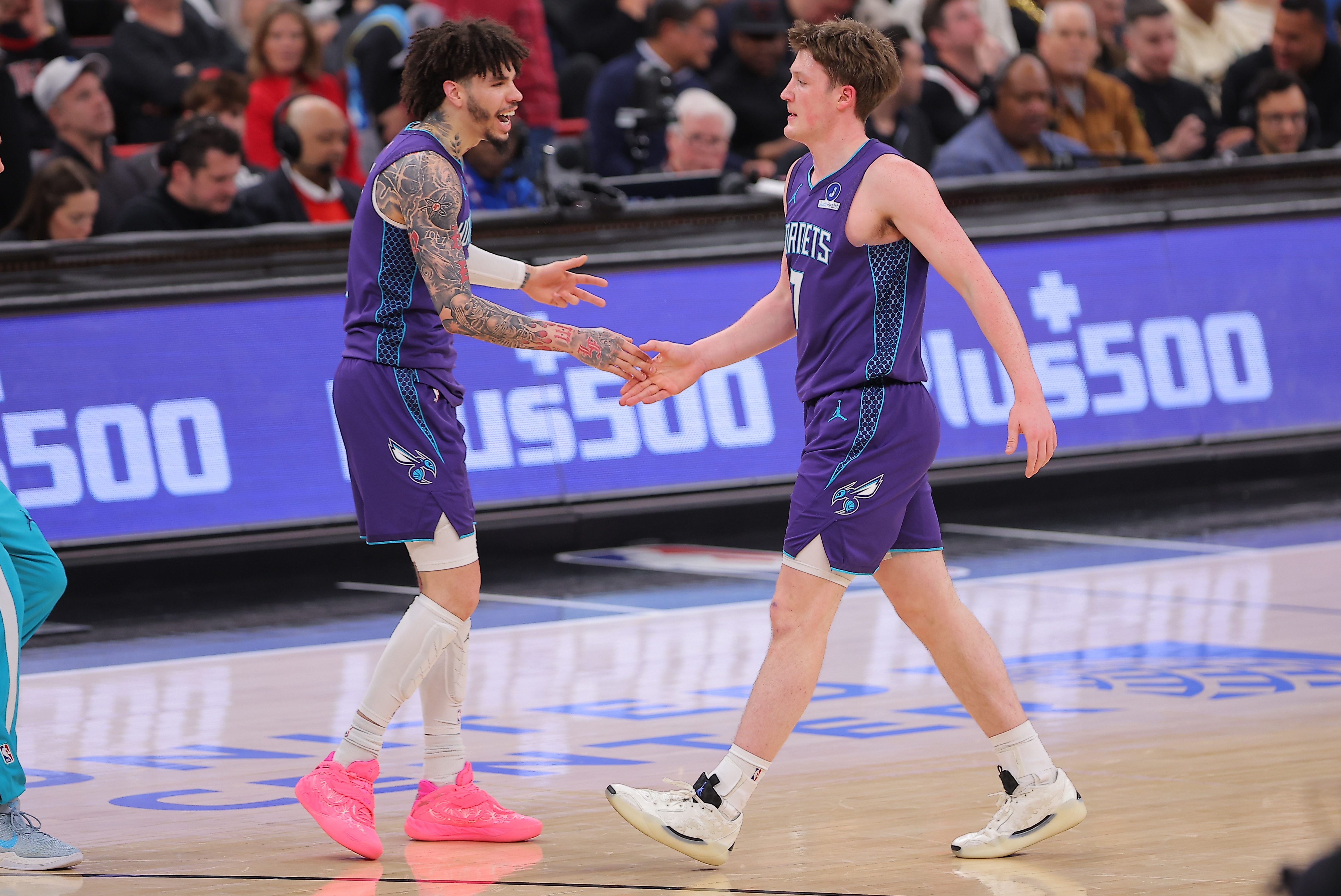 乐鱼网页版登录入口官网-NBA彩经：黄蜂拿下魔术&amp;勇士射落太阳分别锁定分区第八